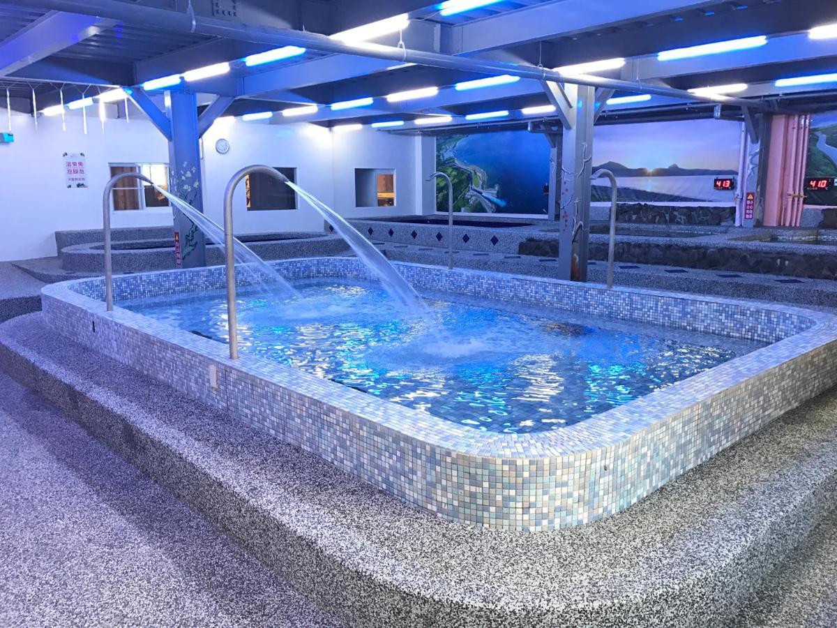 Kenting Maldives Hotspring Hotel Hengchun Exterior photo